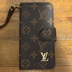 Louis Vuitton iPhone 14 Pro Max Phone/Wallet Case